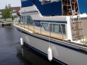 Buy 1984 Chris-Craft Corinthian 38