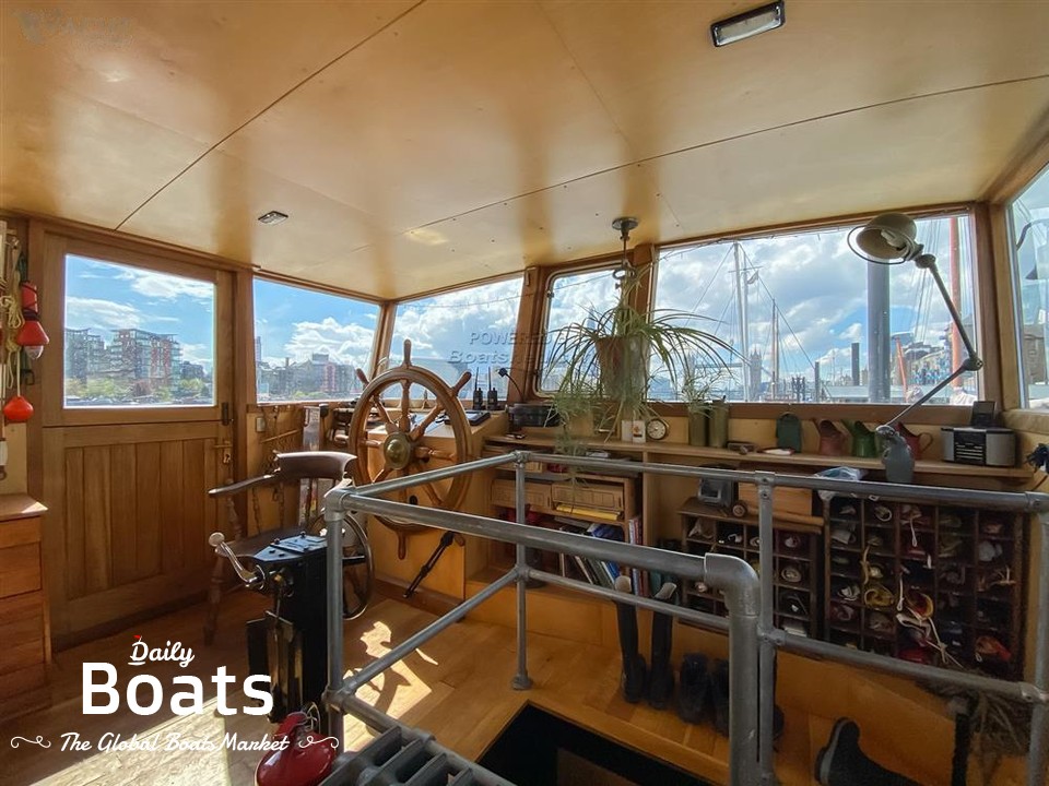1961 Houseboat Medway Coaster 28M for sale. View price, photos and Buy