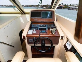 2009 Lazzara Yachts 84 for sale