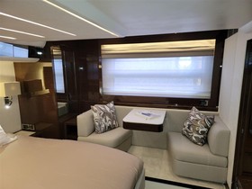 2021 Prestige Yachts 590 eladó