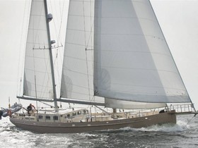 Buy 2015 Puffin 58