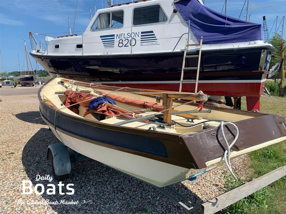2001 Devon Lugger for sale. View price, photos and Buy 2001 Devon