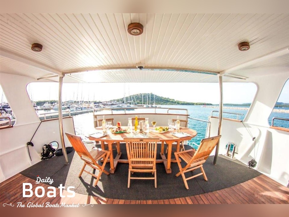 1985 Torpoint Motor Yacht for sale. View price, photos and Buy 1985