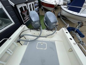 1994 Boston Whaler Boats 22 Outrage