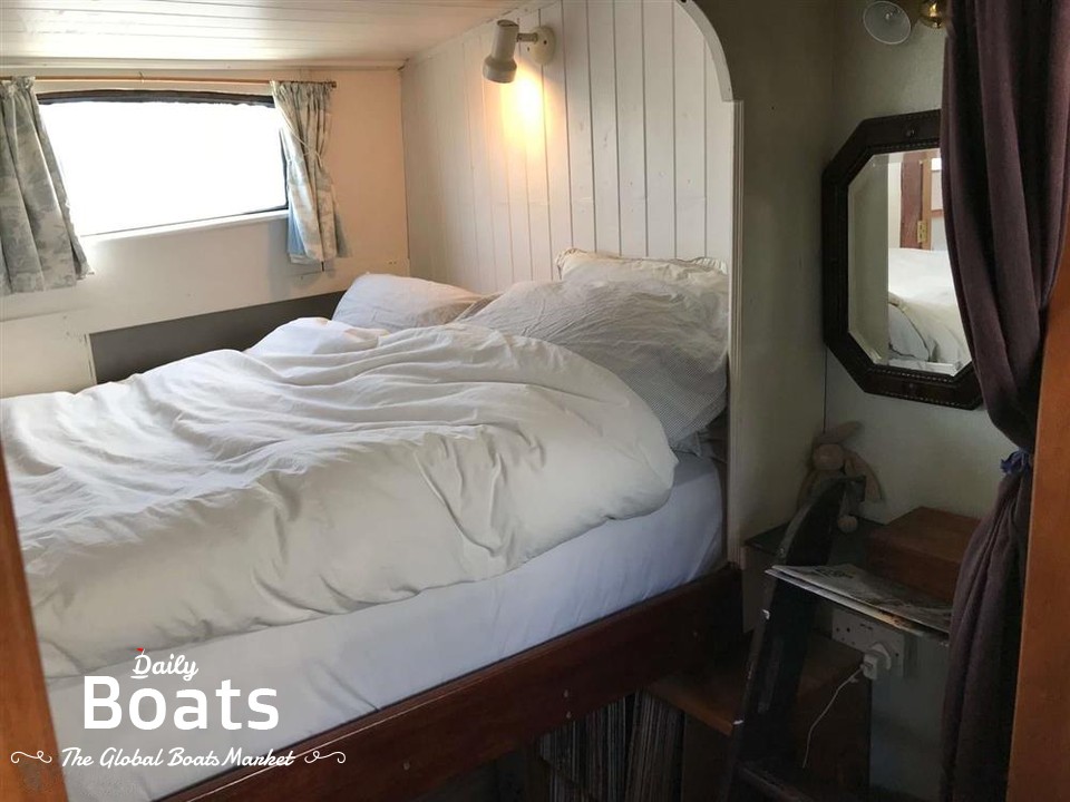 Houseboat Dutch Barge Klipperaak 64Ft for sale. View price, photos and