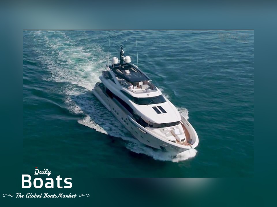 DL Yachts Dreamline 35 for sale. View price, photos and Buy DL Yachts