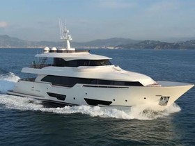 2017 Ferretti Yachts Custom Line 28 Navetta