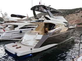 2013 Marquis Yachts