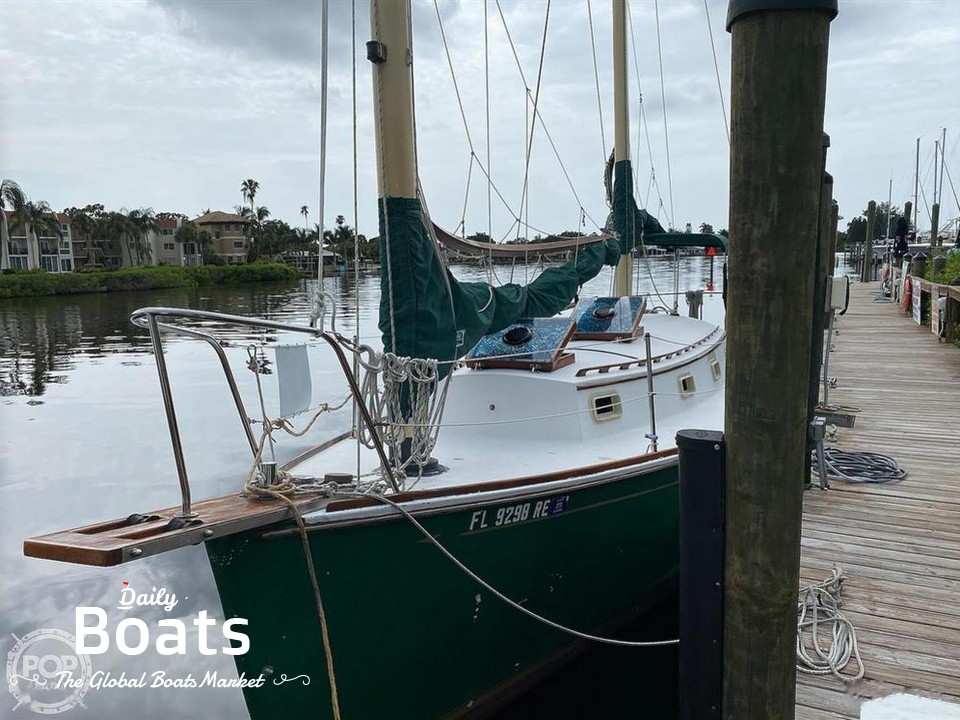 1985 Herreshoff 31