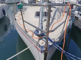 Купить 1980 Bénéteau Boats First 28