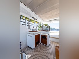 Azimut Yachts Flybridge