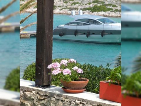 Buy 2006 Pershing 56
