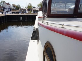 Kupiti 2013 Bluewater Yachts Dutch Barge