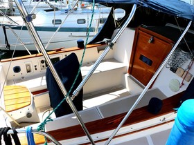 1987 Island Packet Yachts 27 на продаж
