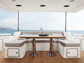 Vegyél 2017 Azimut Yachts 66