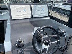 2019 EVO Yachts R4 na sprzedaż