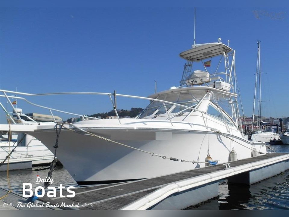 2004 Luhrs 30 Open