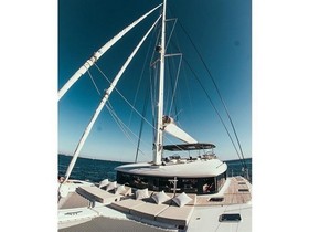Купить Lagoon Catamarans 620