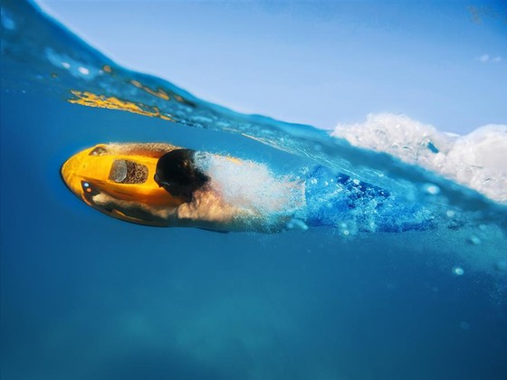 Diver propulsion vehicles