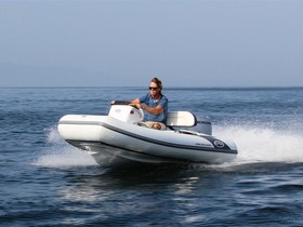 Walker Bay Generation 10 Lte 4 Seat Console