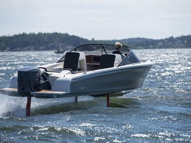 Koupit 2022 Candela Speed Boats The Seven