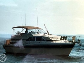 Buy 1982 Chris-Craft 381 Catalina