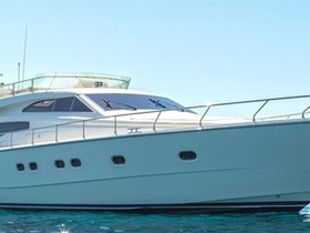 Feretti Yachts 68