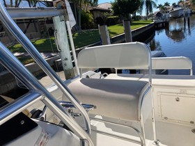 2010 Century Boats 2200 Center Console til salgs