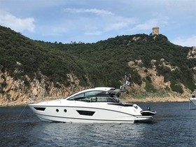 2018 Bénéteau Boats Gran Turismo 40 till salu