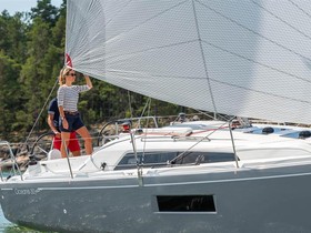 2021 Bénéteau Boats Oceanis 301 на продаж