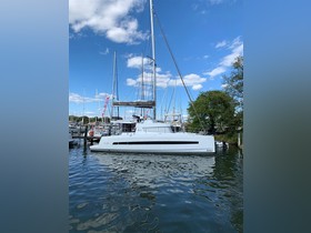 Bali Catamarans 4.3