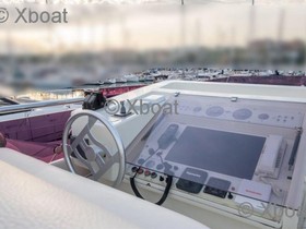 1997 Ferretti Yachts 70