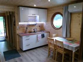 2022 Houseboat Zoe 1200