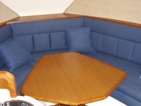 1999 Cabo 31 Express for sale
