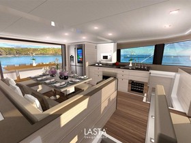 2022 Aventura Catamarans 14