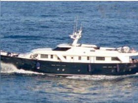 Аренда 2002 Benetti Yachts 105
