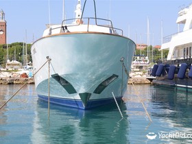 1986 CRN Yachts 120 на продажу