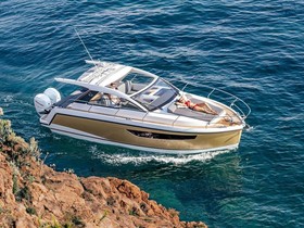 2022 Sealine S33 eladó