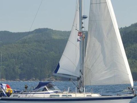 Hallberg Rassy 36