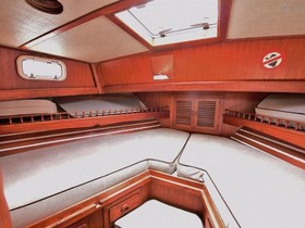Buy 1980 Trader Yachts 39