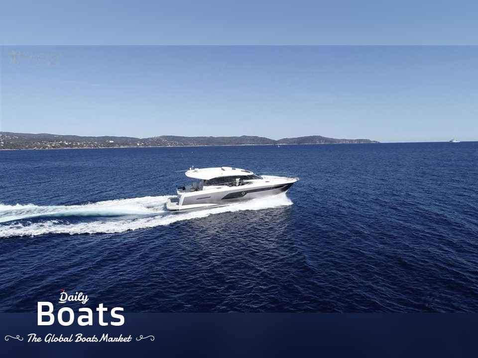 2018 Prestige Yachts 520 for sale. View price, photos and Buy 2018