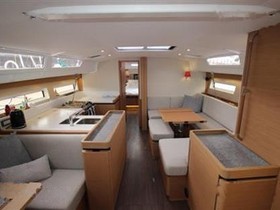 Buy 2021 Jeanneau Sun Odyssey 490