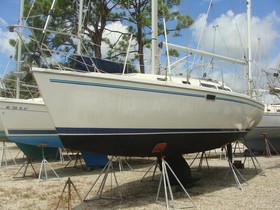 Kupić 1995 Catalina Yachts 320