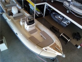 Capelli Boats Tempest 750 Luxe