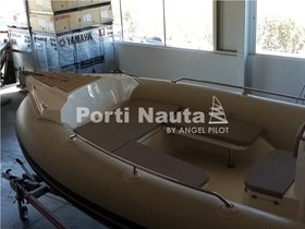 2021 Capelli Boats Tempest 750 Luxe myytävänä