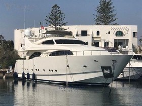 Ferretti Yachts 94