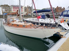 Cheverton Boats 33