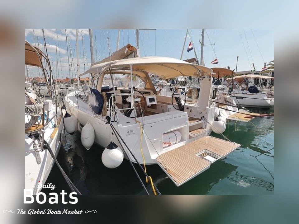 2019 Dufour 430