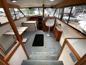 2021 Carver Yachts 32 Aft Cabin