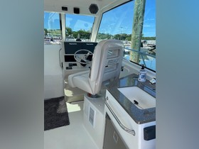 2018 Boston Whaler Boats 345 Conquest